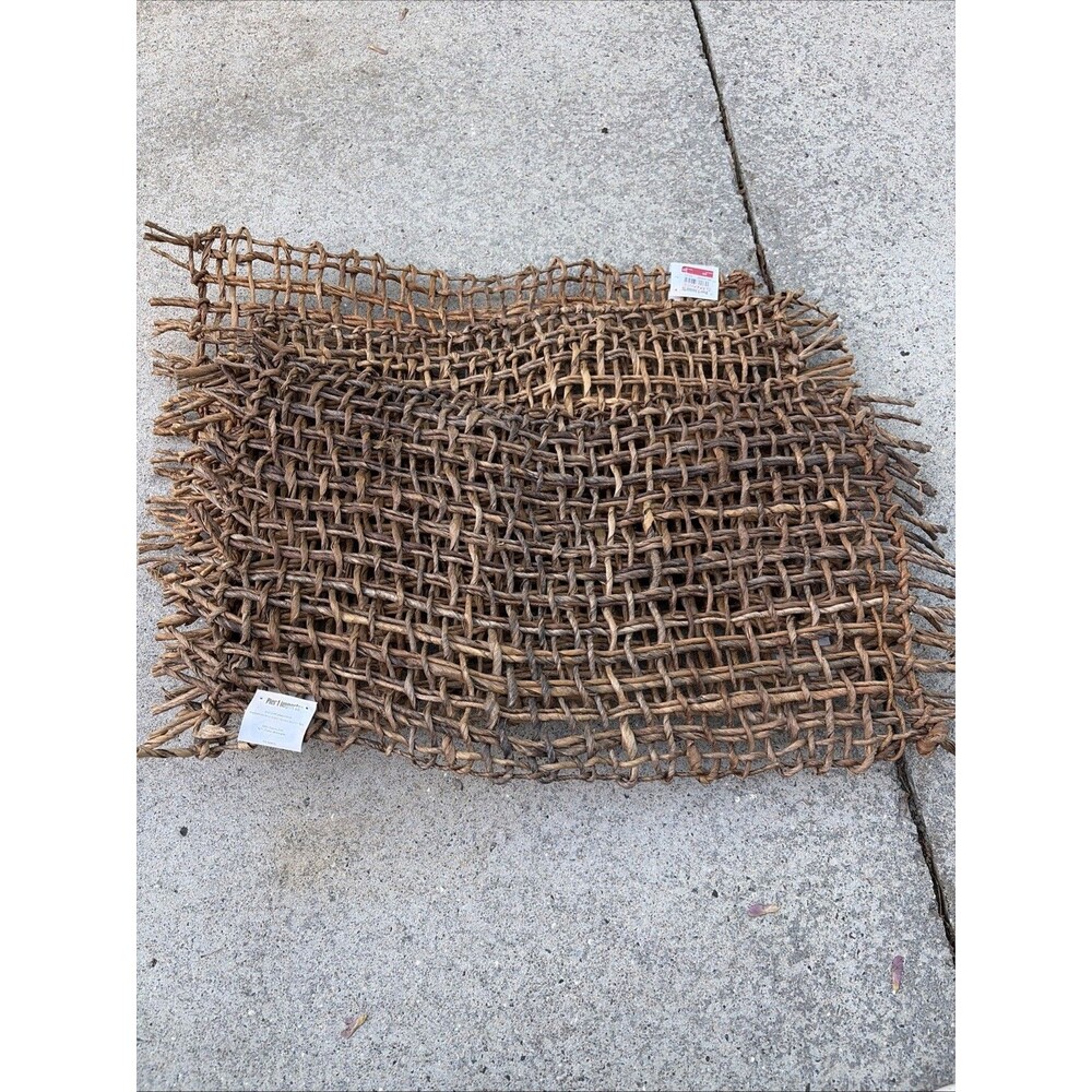 Pier 1 imports 100% Banana Bark Placemats - Boho - 22x13 See Description